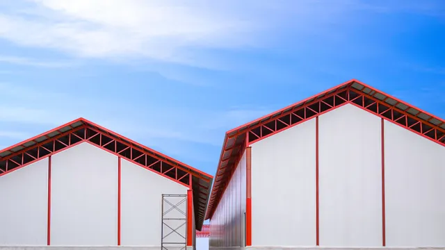 spray foam insulation on metal buildings in Plainview and Lubbock